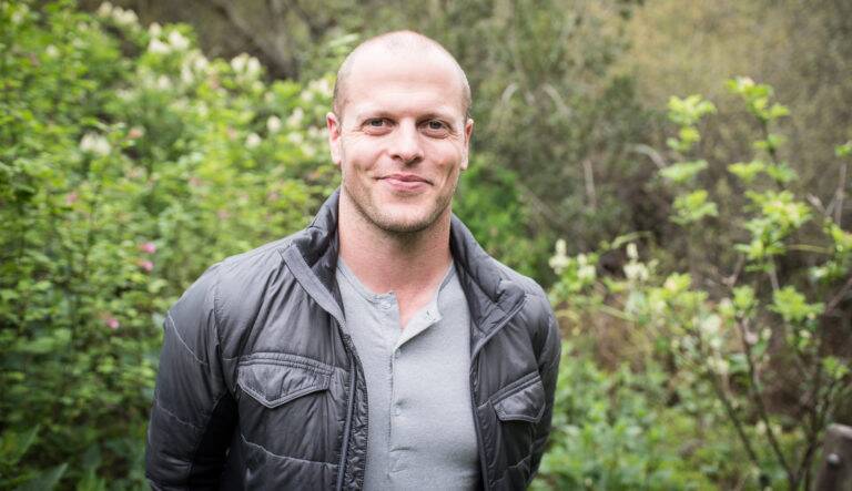 Tim Ferriss’ Optimized Evening Routine For Better Sleep